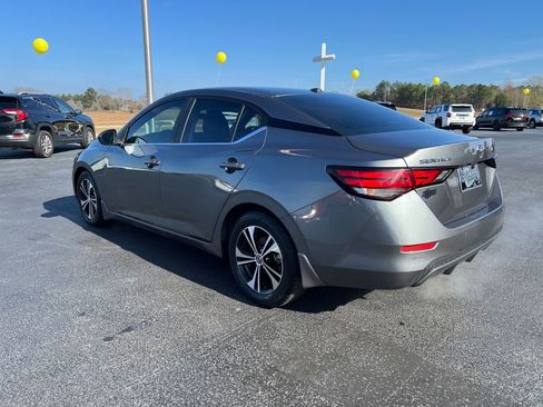 Used 2022 Nissan Sentra SV image 5