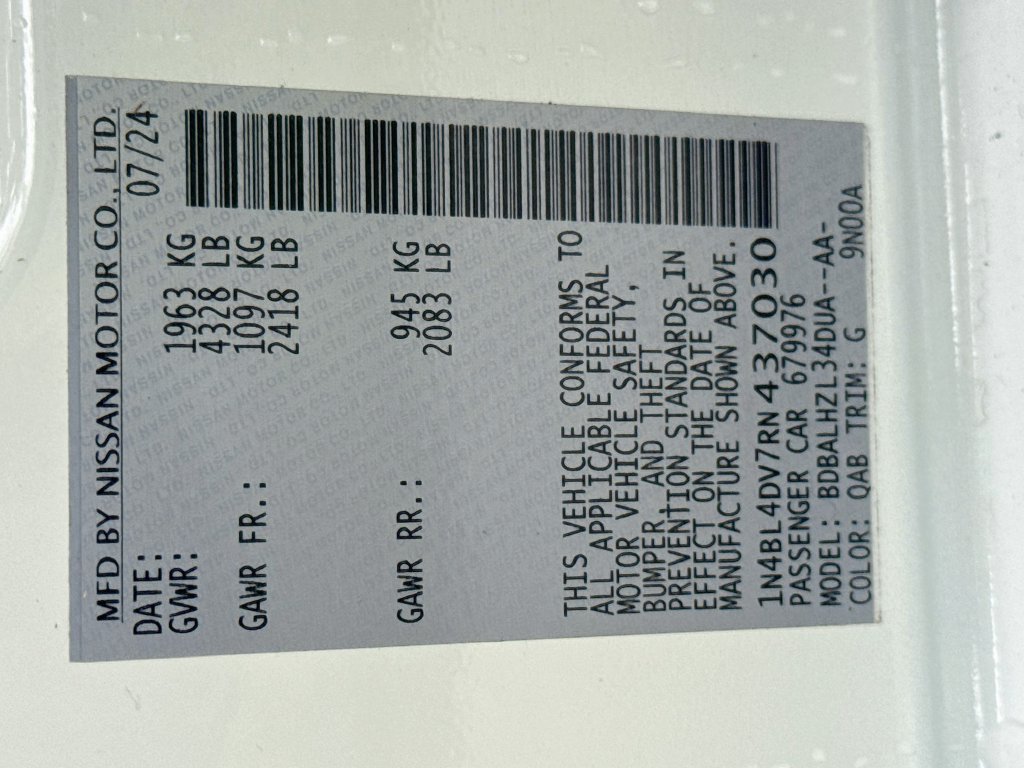 Used 2024 Nissan Altima 2.5 SV FWD image 34