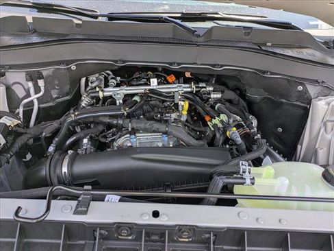 New 2026 Ford Explorer Active RWD image 15