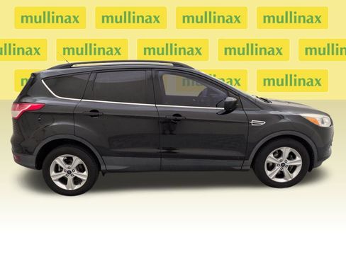 Used 2014 Ford Escape SE w/ Equipment Group 201A image 2