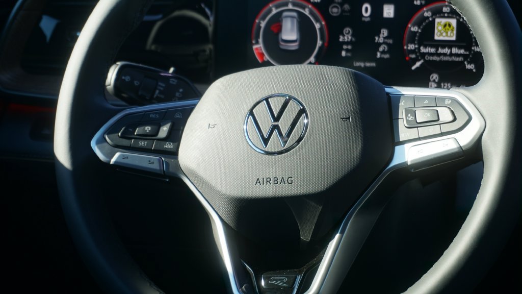 New 2027 Volkswagen Atlas SEL R-Line AWD/4WD image 18