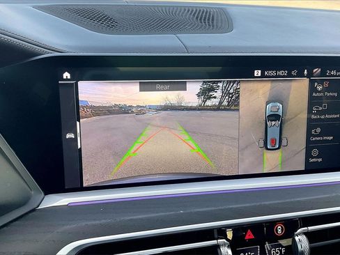 Used 2022 BMW X7 M50i w/ Executive Package image 21