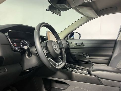 Used 2024 Nissan Pathfinder SV w/ Lighting Package (N92) image 21