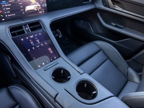 New 2026 Porsche Taycan Turbo S image 38