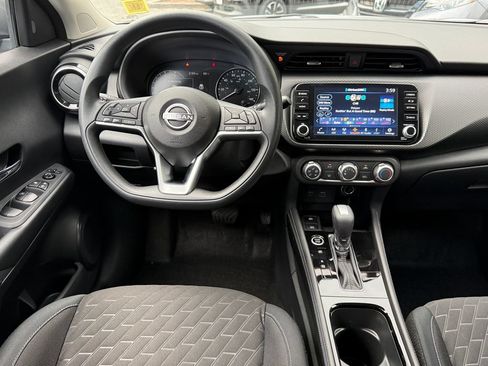 Used 2023 Nissan Kicks SV w/ Exterior Package FWD image 12