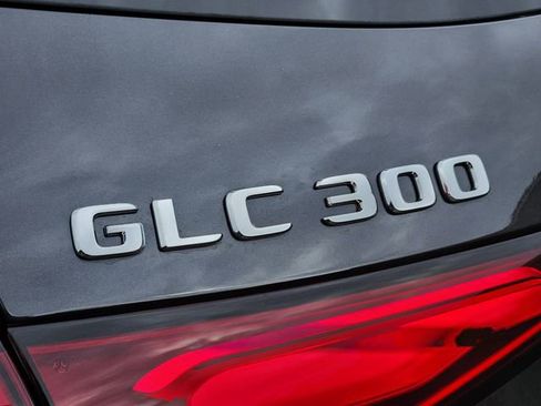 New 2026 Mercedes-Benz GLC 300 4MATIC image 14