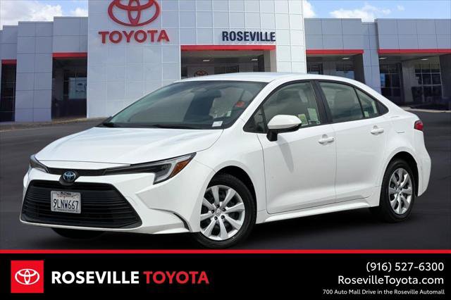 Certified 2024 Toyota Corolla LE FWD image 1