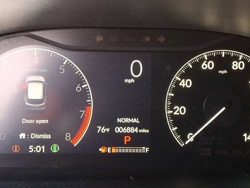 Used 2025 Honda HR-V Sport image 19