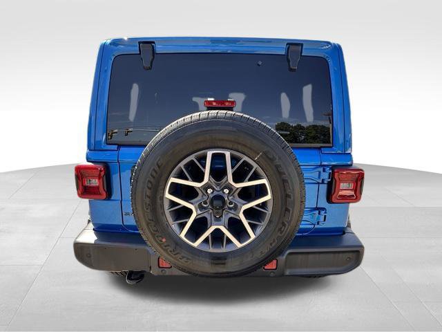 New 2026 Jeep Wrangler Unlimited Sahara AWD/4WD image 5