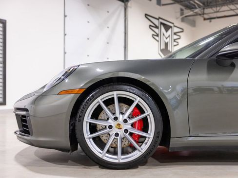 Used 2023 Porsche 911 Carrera S image 19