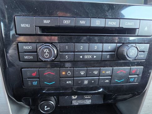 Used 2011 Ford F150 Platinum image 37