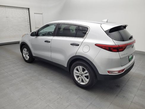 Used 2017 Kia Sportage LX AWD/4WD image 3
