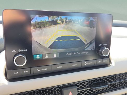 Certified 2024 Honda HR-V LX image 32