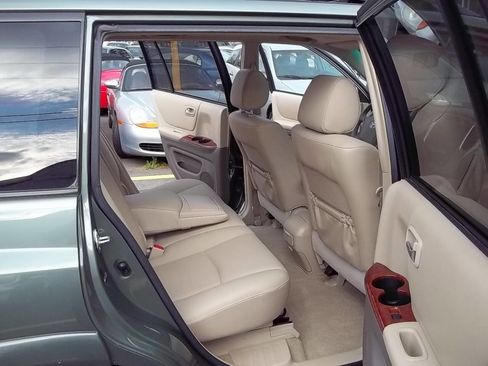 Used 2007 Toyota Highlander Limited AWD/4WD image 12
