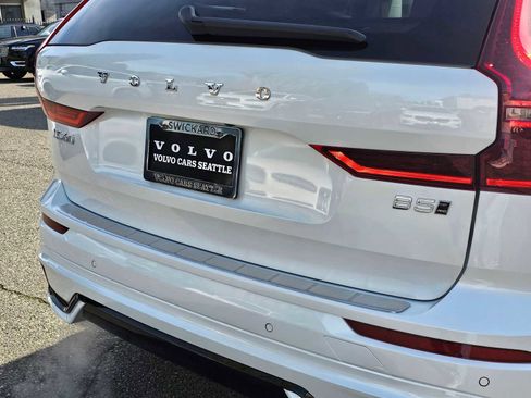 New 2026 Volvo XC60 B5 Ultra w/ Climate Package AWD/4WD image 13
