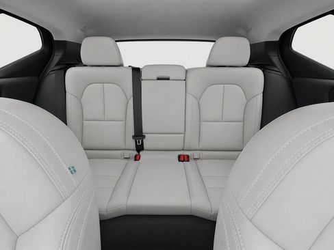 Certified 2023 Volvo XC40 B5 Ultimate w/ Protection Package Premier AWD/4WD image 14