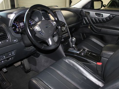 Used 2014 INFINITI QX70 3.7 image 19