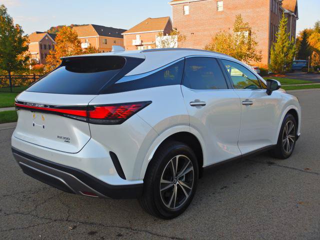 Used 2024 Lexus RX 350 Premium w/ Accessory Package (Z1) AWD/4WD image 4