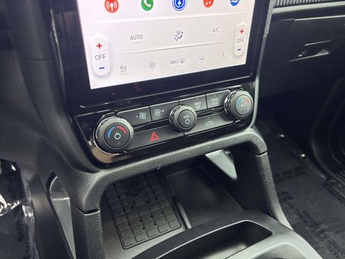 Used 2024 Ford Ranger Lariat w/ Advanced Towing Package image 24