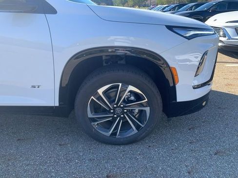 New 2026 Buick Enclave Sport Touring w/ Power Package image 2