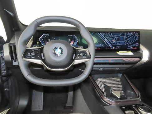 Used 2025 BMW X3 xDrive30i w/ Premium Package AWD/4WD image 15