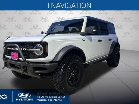 Used 2022 Ford Bronco Wildtrak image 6