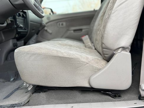 Used 2004 Toyota Tacoma 2WD Regular Cab image 6