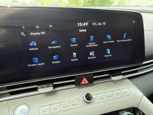 Used 2023 Hyundai Elantra Limited w/ Cargo Package FWD image 23
