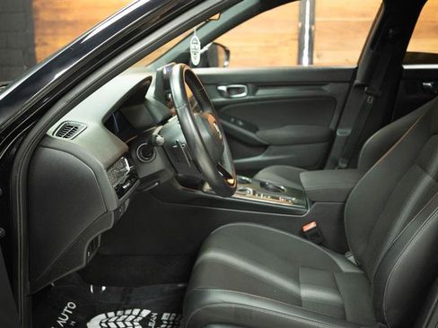 Used 2024 Honda Civic Sport image 8
