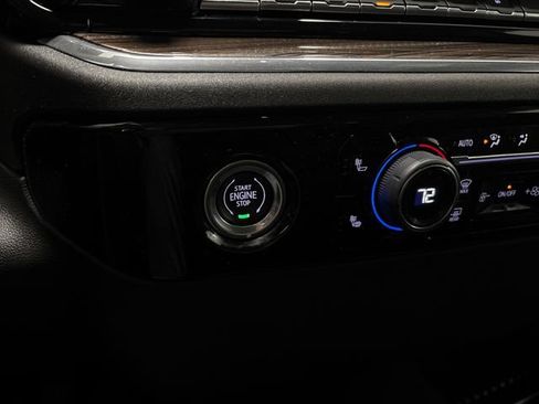 Used 2024 Chevrolet Silverado 1500 LT image 47