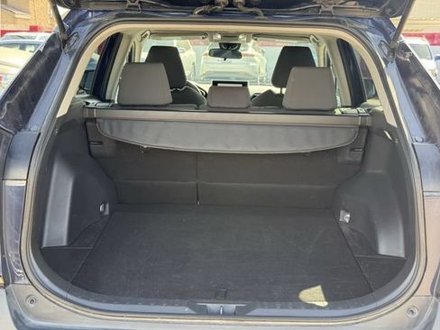 Used 2024 Toyota RAV4 XLE FWD image 32