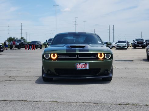 Used 2020 Dodge Challenger GT w/ Performance Handling Group RWD image 2