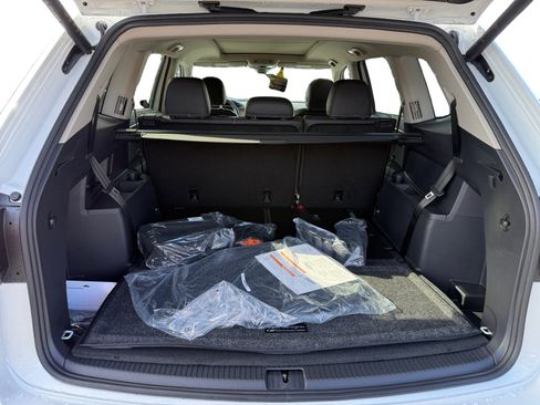 New 2026 Volkswagen Atlas SE image 17