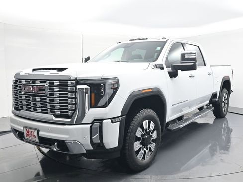 New 2026 GMC Sierra 3500 Denali w/ Denali Reserve Package image 1