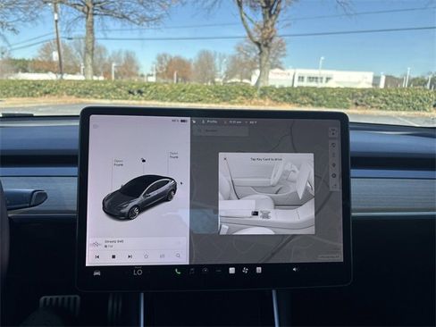 Used 2019 Tesla Model 3 Long Range image 10