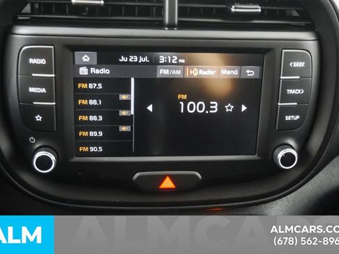 Used 2025 Kia Soul LX w/ LX Technology Package FWD image 30