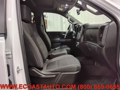 Used 2022 Chevrolet Silverado 2500 Custom w/ Custom Convenience Package AWD/4WD image 14