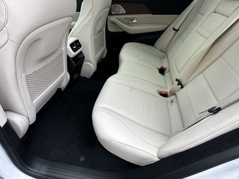 New 2026 Mercedes-Benz GLE 450e 4MATIC image 24