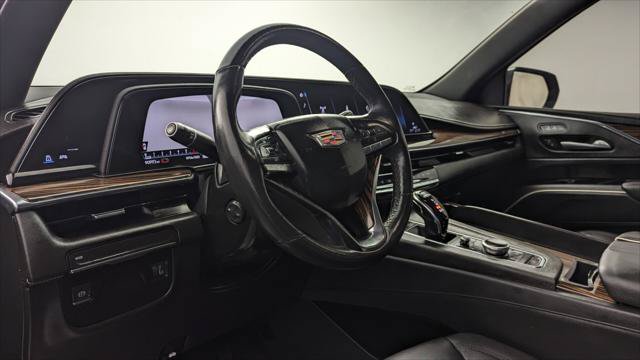 Used 2023 Cadillac Escalade Luxury w/ LPO, Floor Liner Package RWD image 22