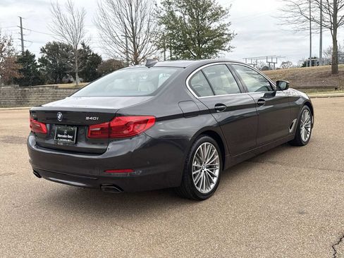 Used 2020 BMW 540i xDrive w/ Premium Package image 6