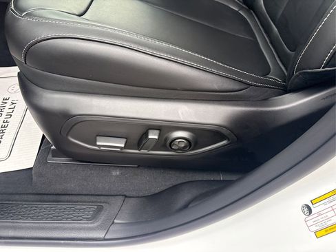 New 2026 Jeep Grand Cherokee Limited image 19