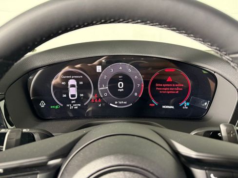 New 2025 Porsche Panamera image 38