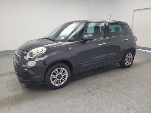 Used 2018 FIAT 500L Pop w/ Premium Group image 2