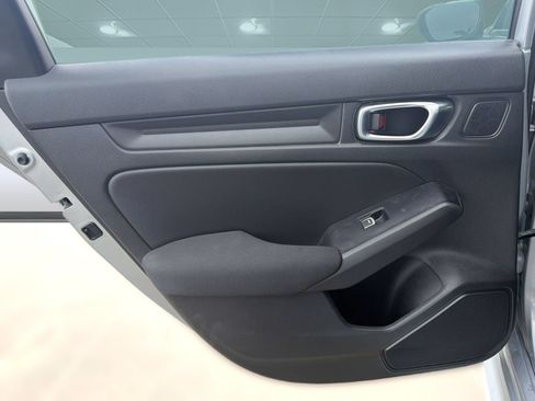 Used 2025 Honda Civic Sport image 14