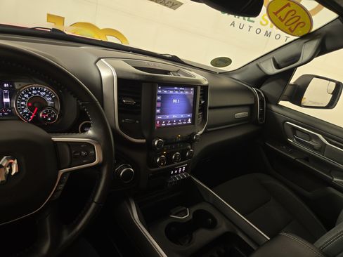 Used 2021 RAM 1500 Big Horn AWD/4WD image 22