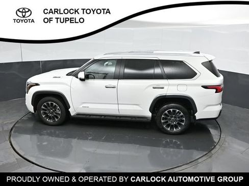 Used 2026 Toyota Sequoia Limited AWD/4WD image 43