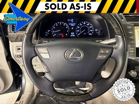 Used 2010 Lexus LS 460 AWD image 19