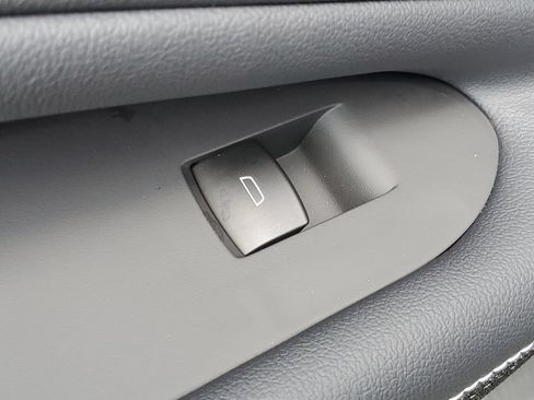 Used 2026 Chevrolet Blazer EV LT w/ Midnight/Sport Edition FWD image 14