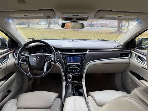 Used 2014 Cadillac XTS Luxury image 19