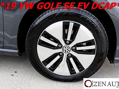 Used 2019 Volkswagen e-Golf SE w/ Driver Assistance Package image 50